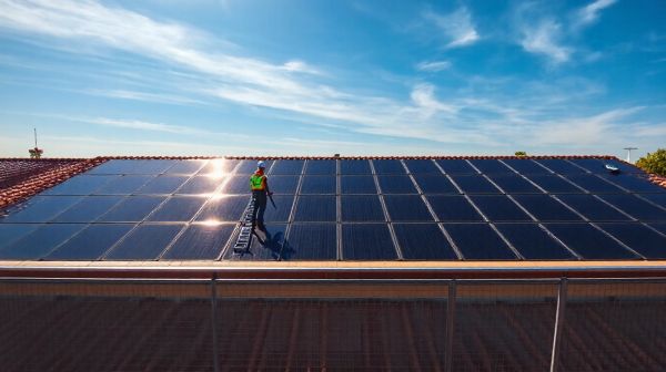 Les meilleures pratiques pour installer un panneau solaire photovoltaïque